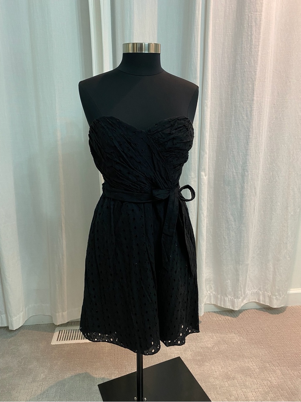 Express Strapless Black Sweetheart Dress with Tie Waist